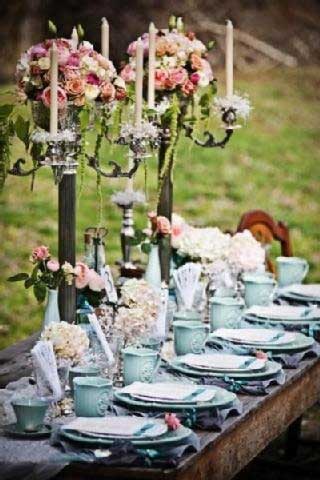 Casual Elegance Tablescape