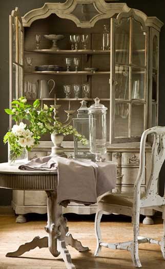 Romantic Rustic Dining Room17