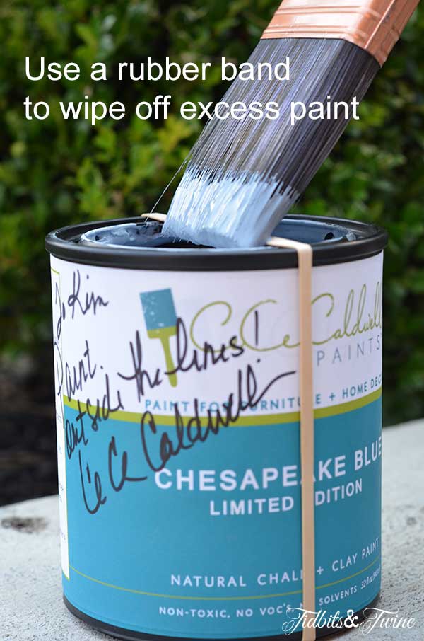 Tidbit Tuesday: Mess-Free Painting Tip