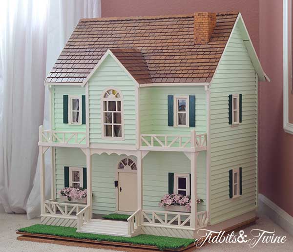 Tidbits&Twine Handmade Dollhouse
