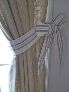 Tidbits&Twine Ribbon Tieback