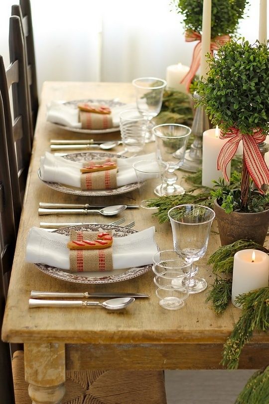 Tidbits&Twine Boxwood Tablescape