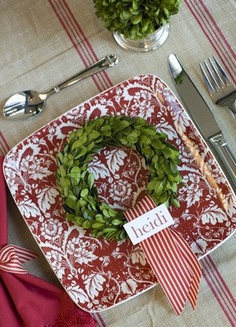 Tidbits&Twine Boxwood Wreath Namecard