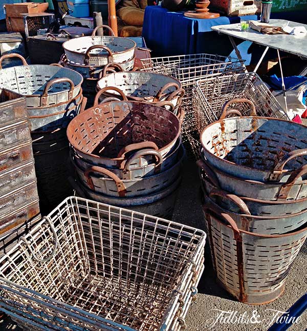 Tidbits&Twine-Olive-Buckets-and-Oyster-Baskets