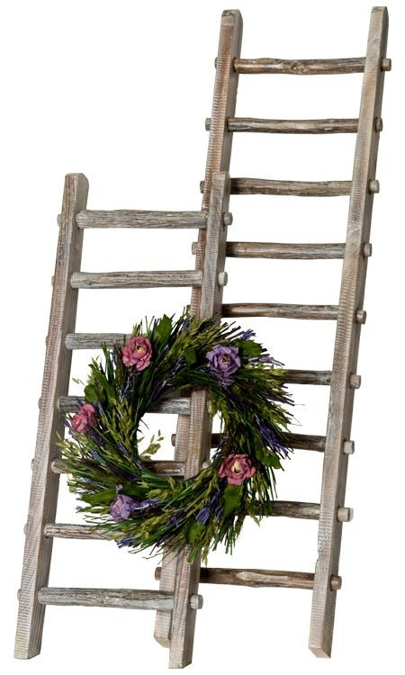 Decor Steals Vintage Wooden Ladder