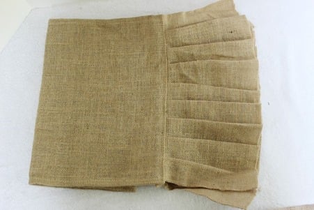 FameHouseDecorShop Ruffled Burlap Runner