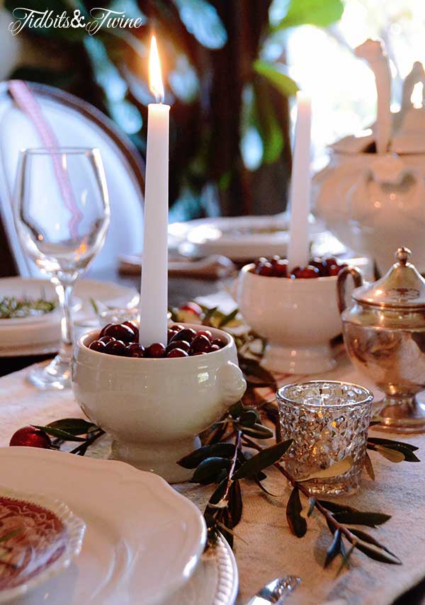 Tidbits&Twine-Holiday-Tablescape-7a