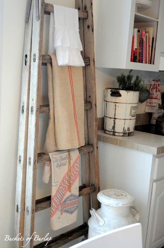 Kitchen Towel Vintage Ladder