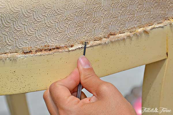 TIDBITS-&-TWINE---Upholstery-Process-Step-3