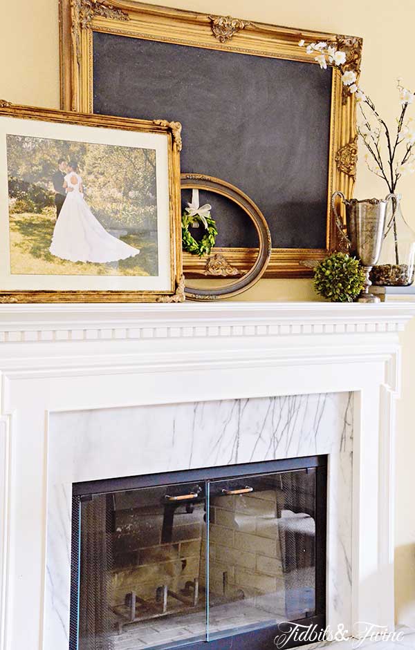 TIDBITS&TWINE-Wedding-Mantel-5