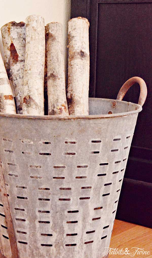 TIDBITS-&-TWINE-Olive-Bucket-Firewood-Holder