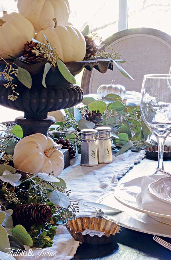 TIDBITS-&-TWINE-Fall-Table-2014