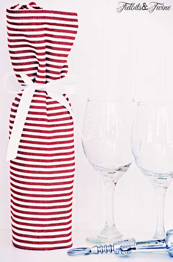 TIDBITS-&-TWINE-Wine-and-Dish-Towel-Hostess-Gift-2