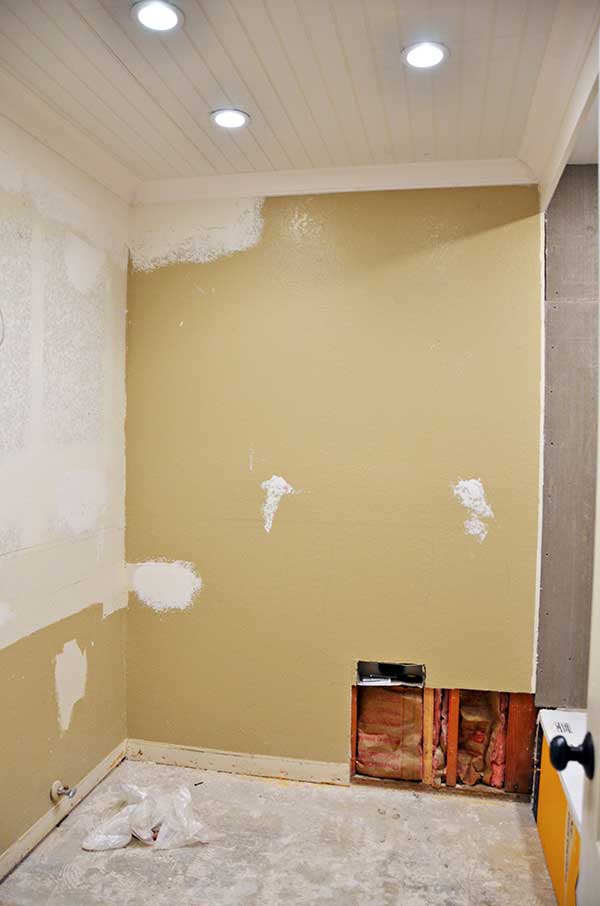 TIDBITS-&-TWINE-Bathroom-Remodel-Week-2-Progress