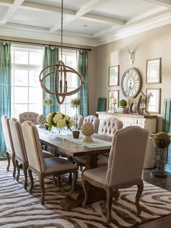 Dining Table Decor For An Everyday, How To Decorate A Rectangular Dining Room Table