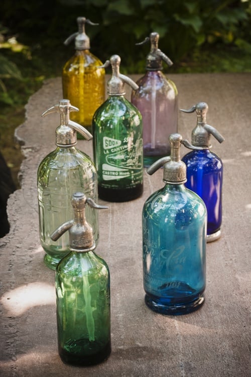 49 Ideas To Use Vintage Bottles In Interior Decorating - Shelterness