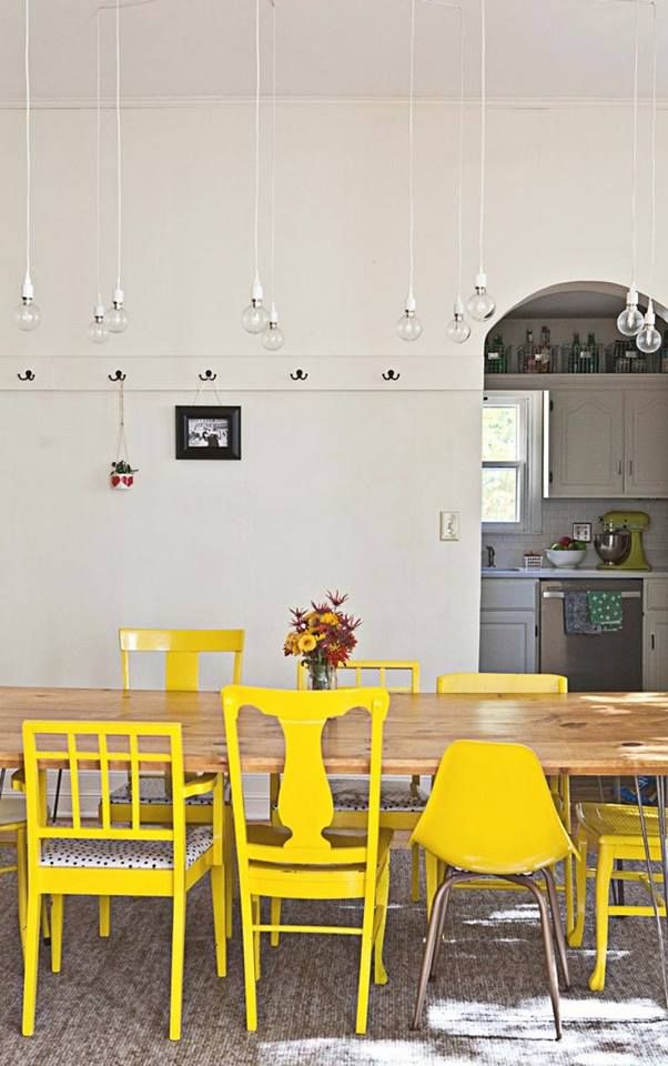 How to Master the Mismatched Dining Chair Trend