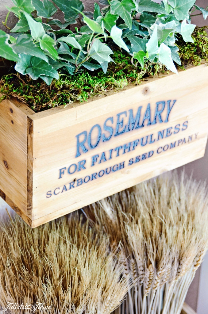 TIDBITS-&-TWINE-Rosemary-Herb-Crate-Fall-2015