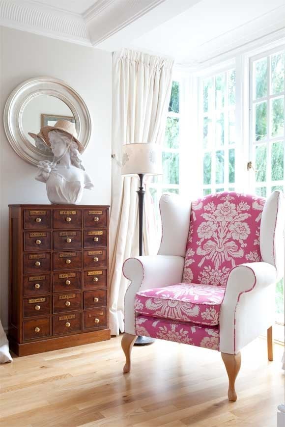 Design Idea: 1 Chair + 2 Fabrics - Tidbits&Twine