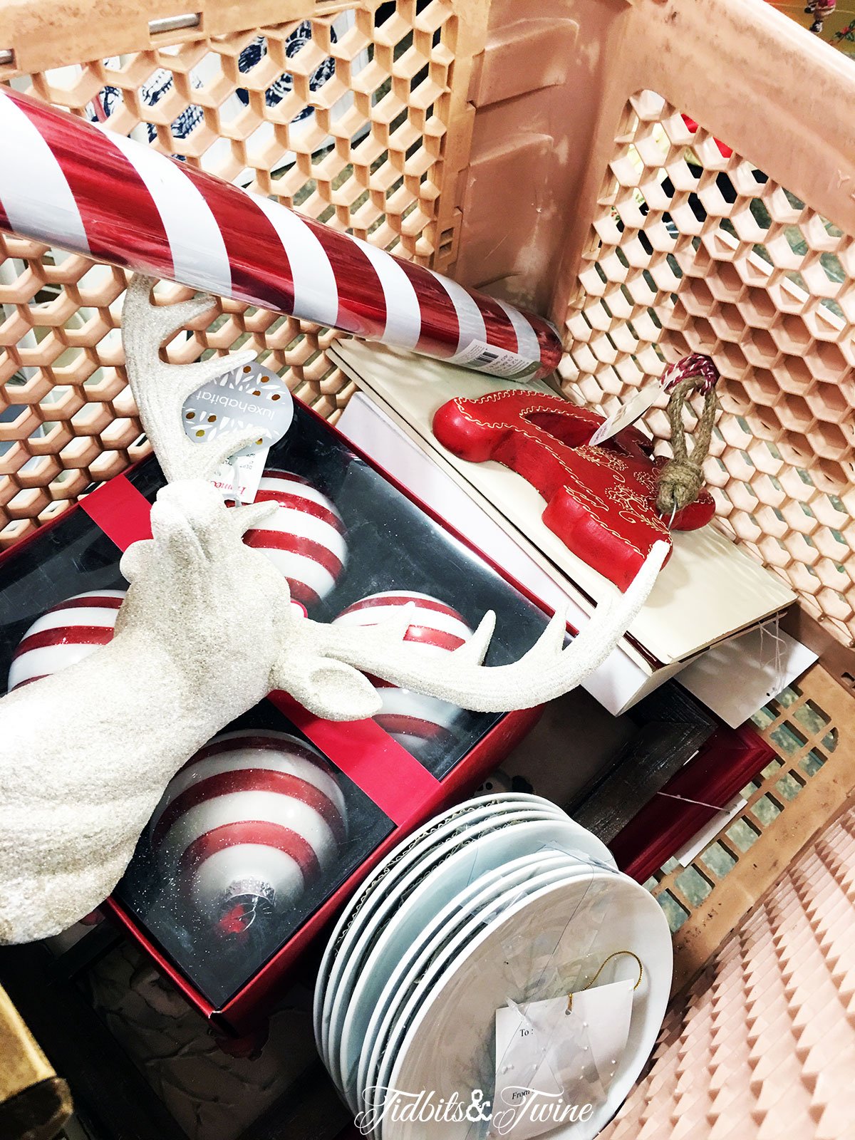 TIDBITS-&-TWINE-HomeGoods-Holiday-Shopping-2015