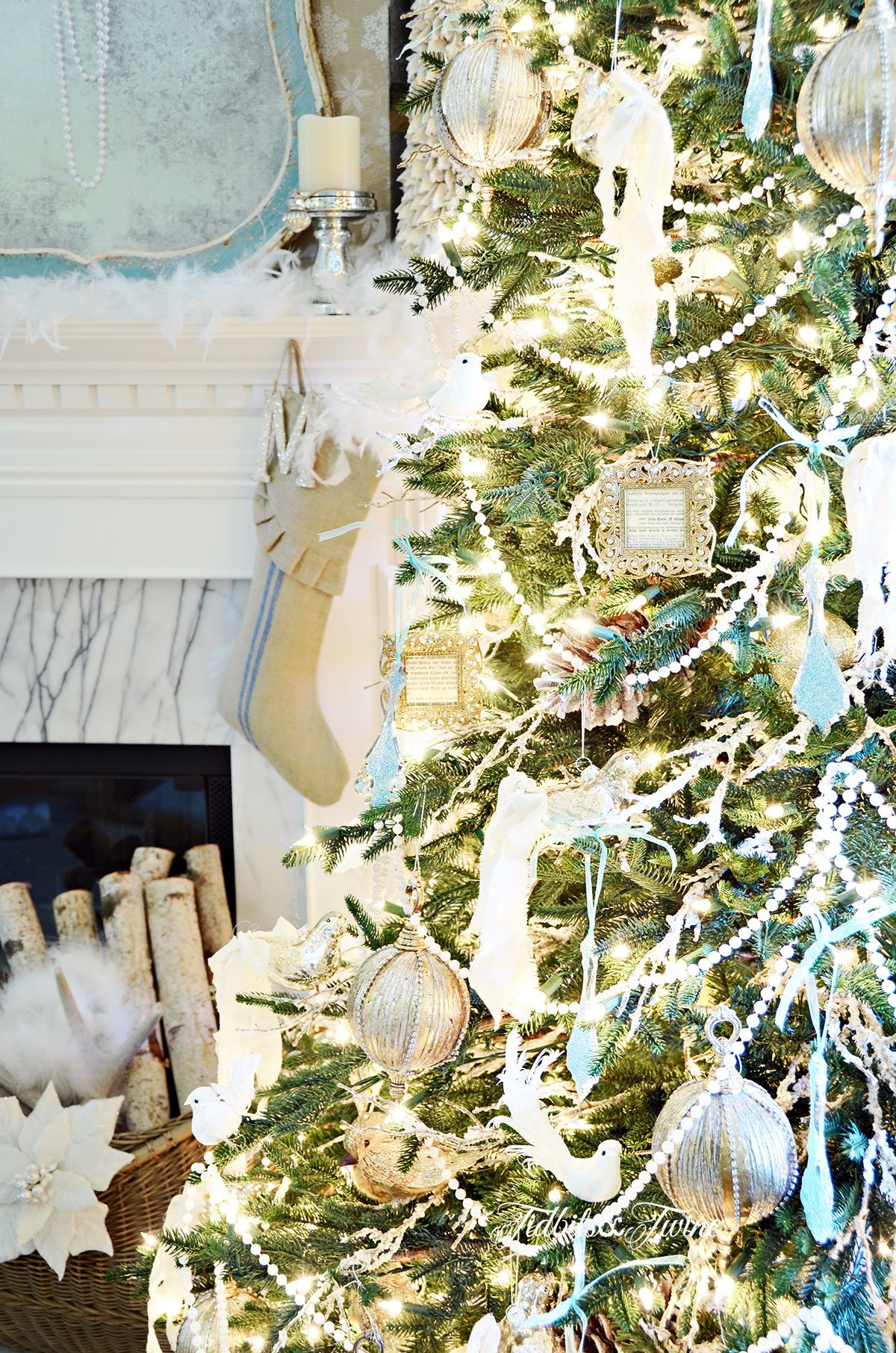 Tips for Decorating a Christmas Tree