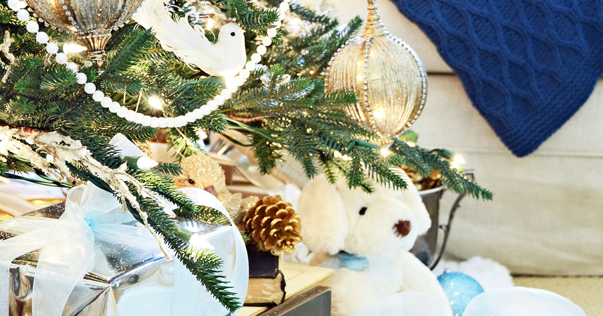 Tips for Decorating a Christmas Tree