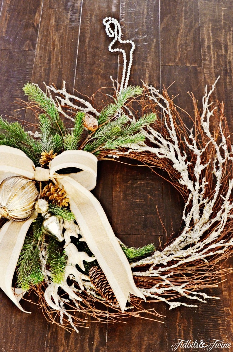 DIY Traditional Christmas Wreath