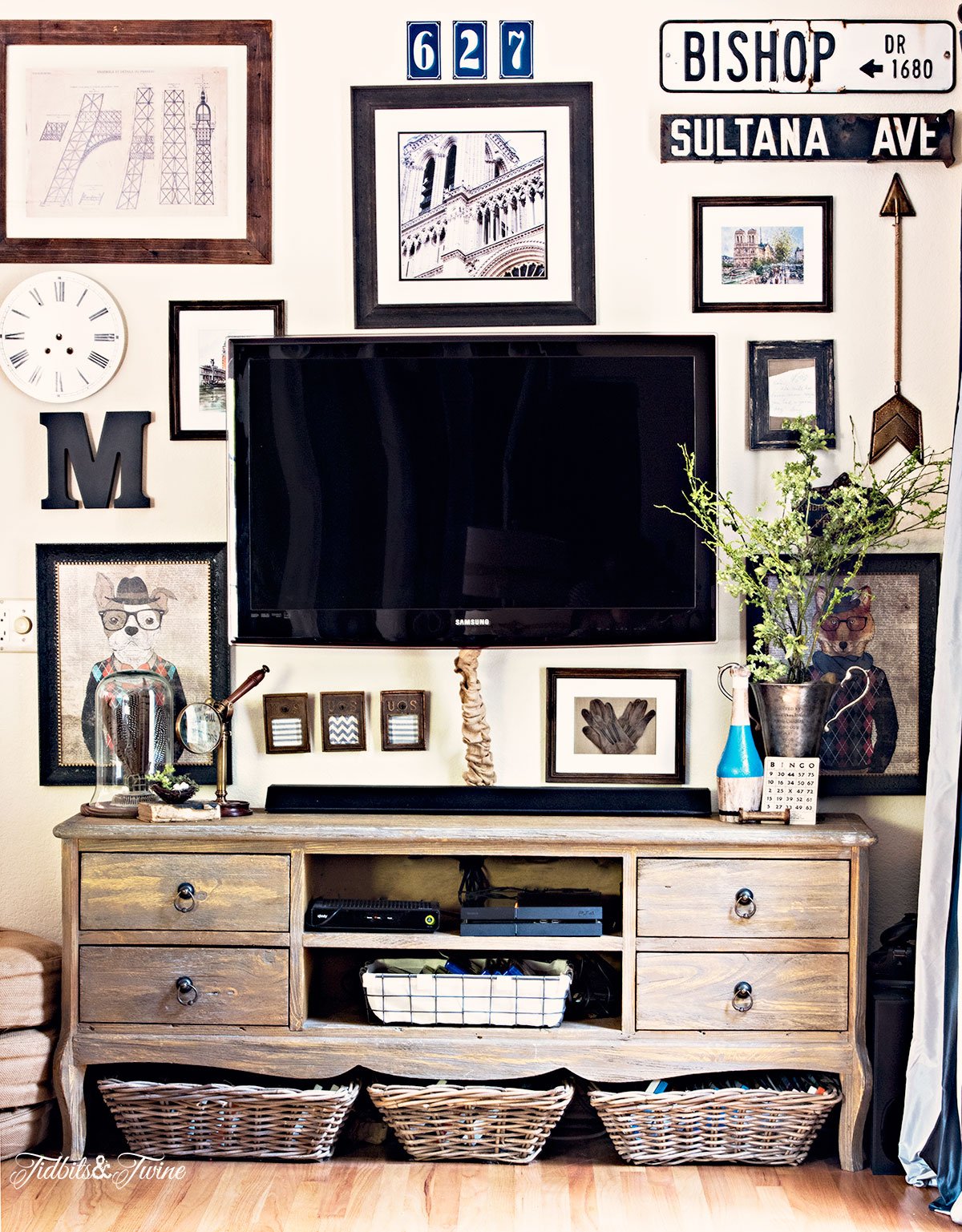 TIDBITS&TWINE-Updated-TV-Gallery-Wall2