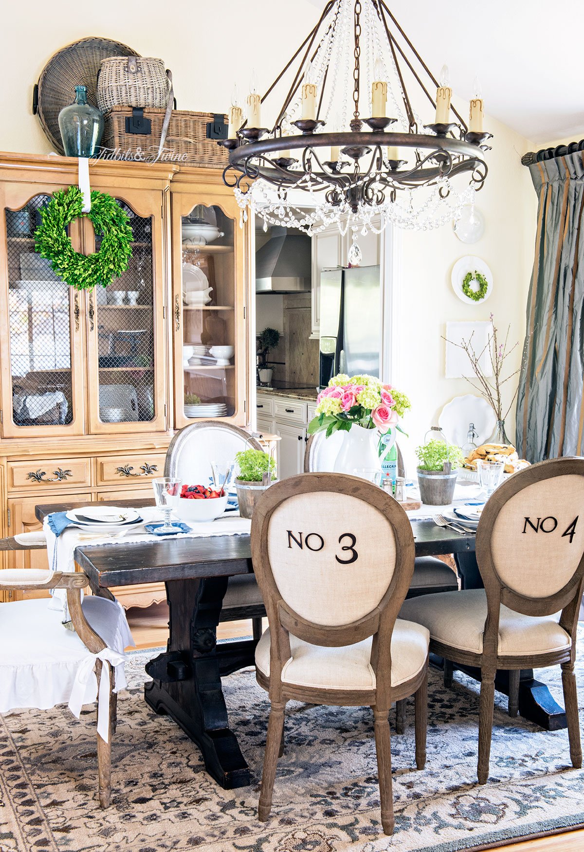 TIDBITS&TWINE Spring 2016 Dining Room Tour