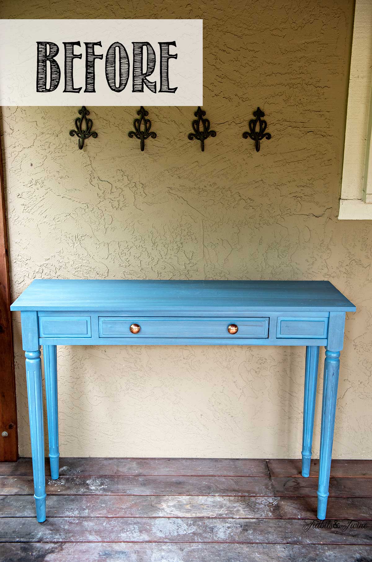 Painting An Outdated Console Table