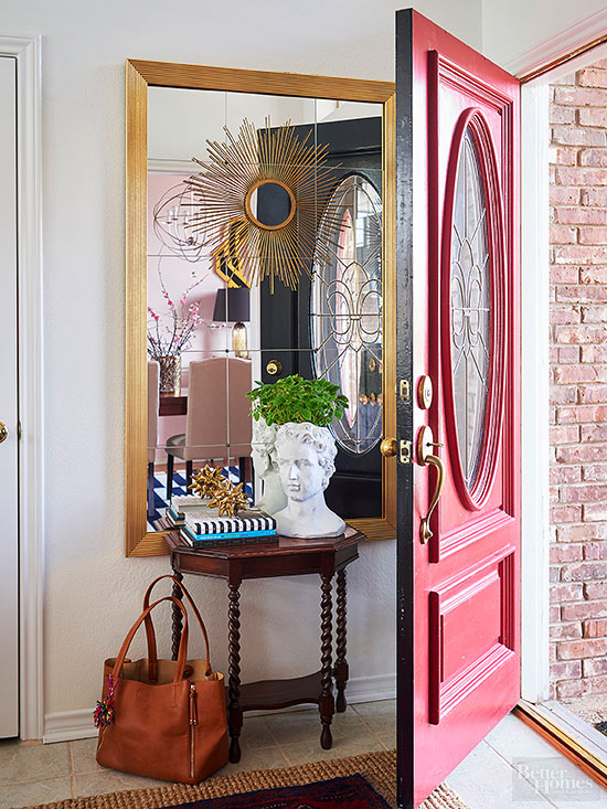 Small entryway decorating ideas 