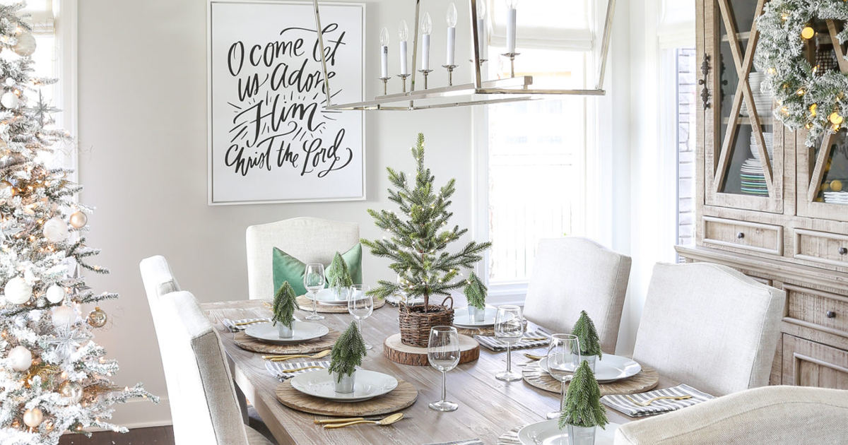 8 Gorgeous Christmas Home Tours You Won't Want to Miss! - Tidbits&Twine
