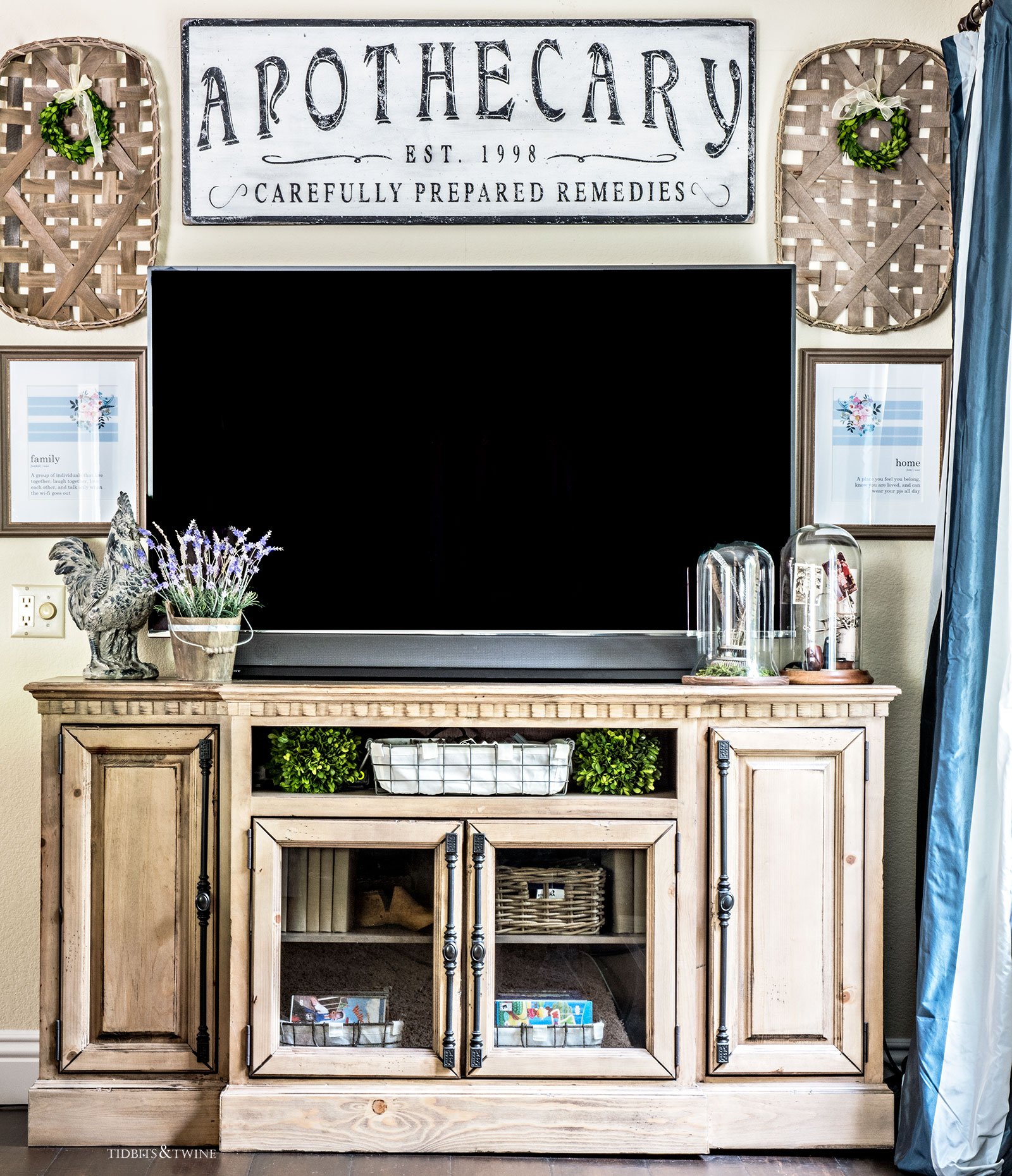 French Farmhouse Gallery Wall around a TV with tobacco baskets