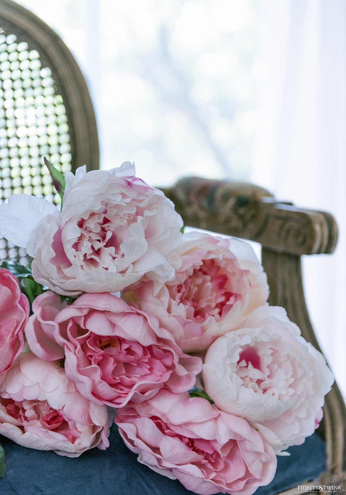 The Best Fake Flowers That Look Real - Tidbits&Twine