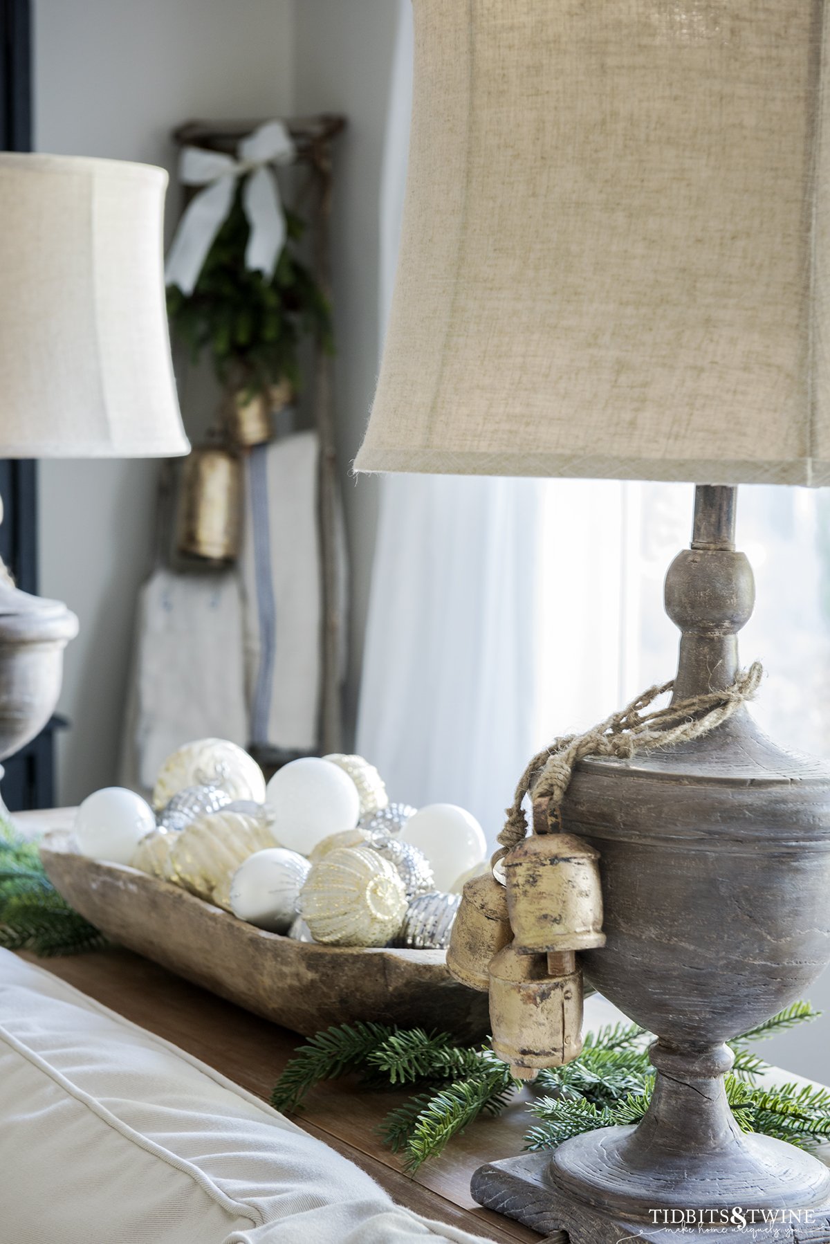 How to Choose a Lamp Shade: Tips for a Perfect Fit