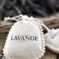 This image has an empty alt attribute; its file name is Grosso-Lavender-Sachets-a.jpg