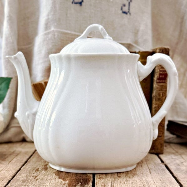 Antique Johnson Bros Royal Ironstone China Teapot with Lid – White English Ironstone, Early 1900s